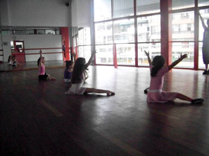 clases de danza clasica para chicos